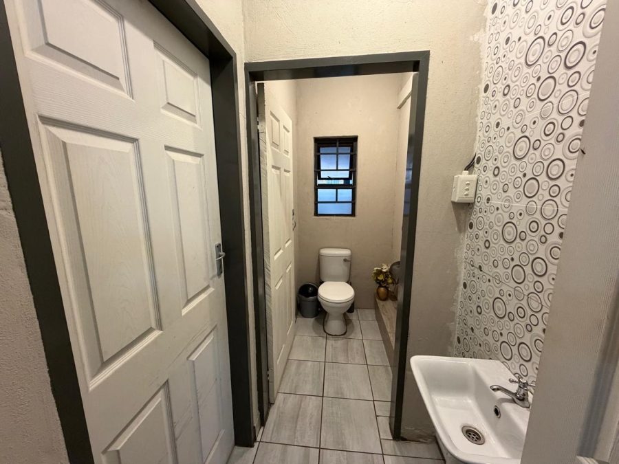 4 Bedroom Property for Sale in Waterval East North West